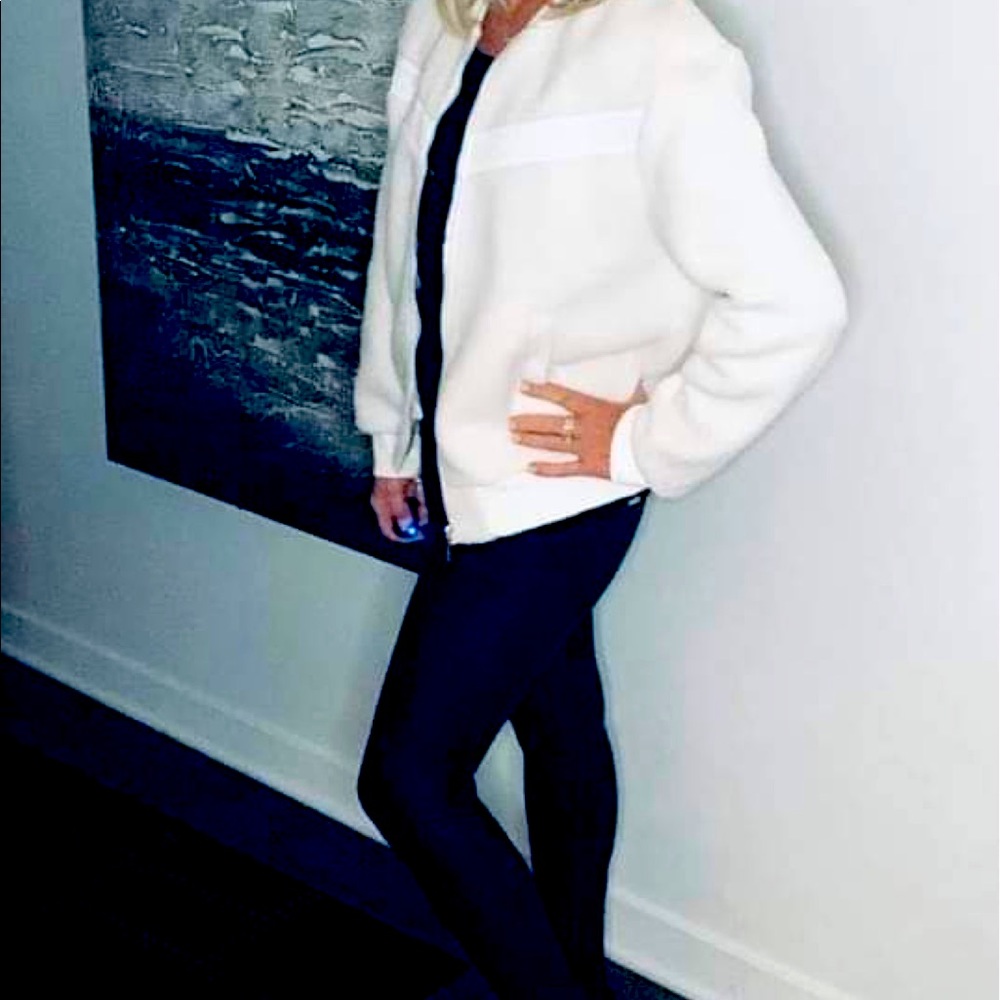 Zyia Activewear flying vee fleece jacket